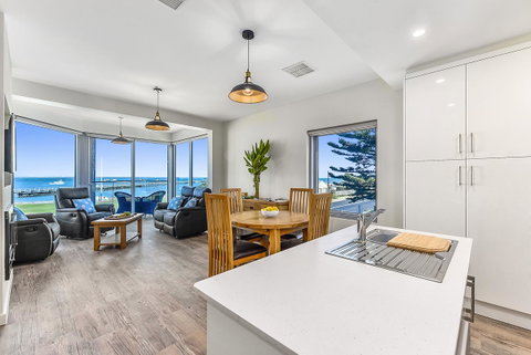 Bonnies Of Beachport - Stayed 40