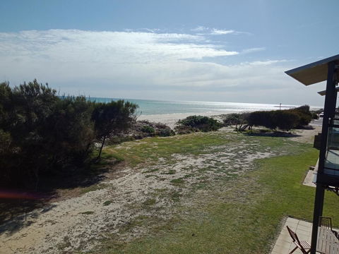 Blissful Beachfront Beachouse - Stays Accommodation 22