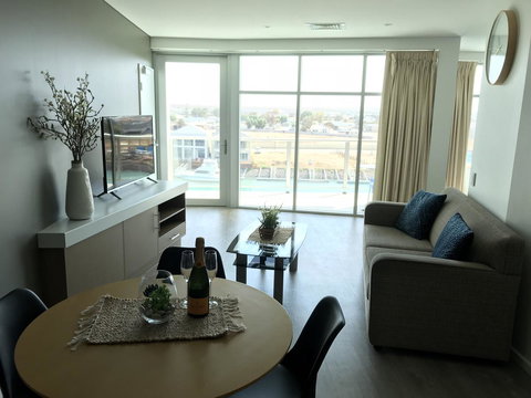 Ocean View Luxury Apartment & Suite - Stayed 43
