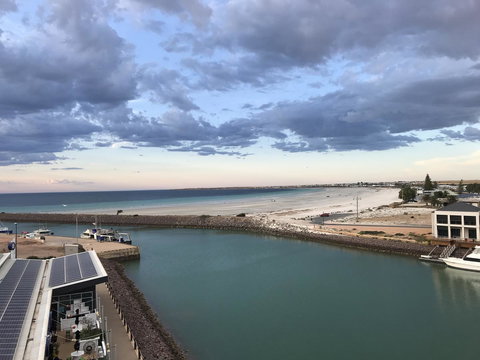 Ocean View Luxury Apartment & Suite - Stayed 2