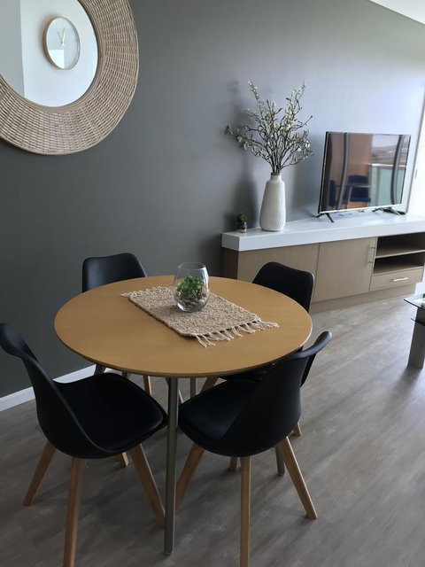 Ocean View Luxury Apartment & Suite - Stayed 41