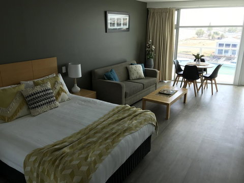 Ocean View Luxury Apartment & Suite - Stayed 25