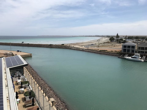 Ocean View Luxury Apartment & Suite - Stayed 7