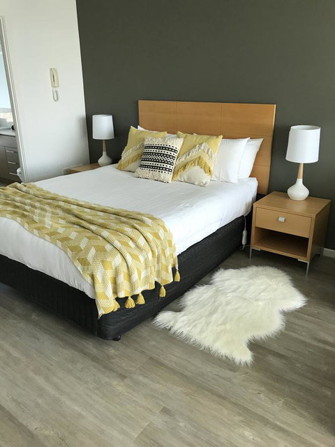 Ocean View Luxury Apartment & Suite - Stayed 30