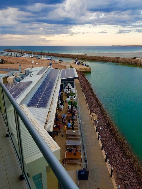 Ocean View Luxury Apartment & Suite - Stayed 35