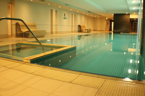 Beachside Luxury Apartments One & Two Bedroom In Beachfront Oaks Pier Building - Stayed 38