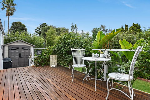 Ainslie Roberts Drive Retreat - Stays Accommodation 8