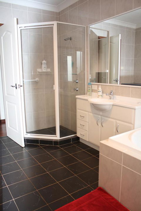 Serenity On Narrabeen Beach - 1Bdr Beachside Retreat - Stayed 5