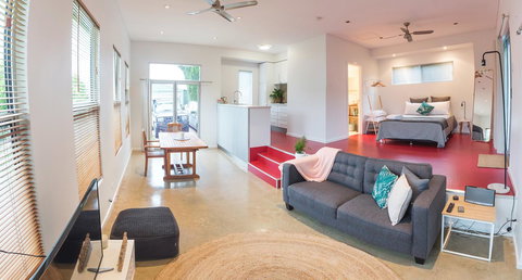 S T U D I O 22 Peaceful Retreat With Garden Views - Stayed 2