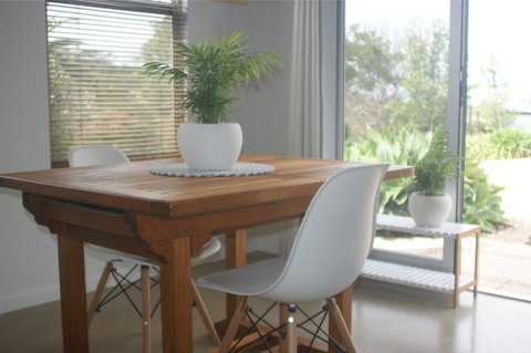 S T U D I O 22 Peaceful Retreat With Garden Views - Stayed 9