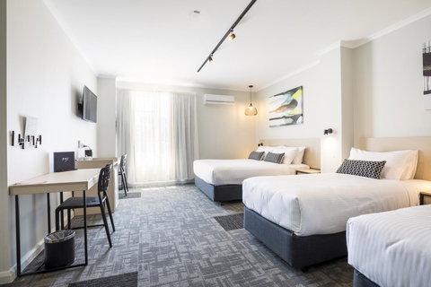 Nightcap At Finsbury Hotel - Stays Accommodation 1