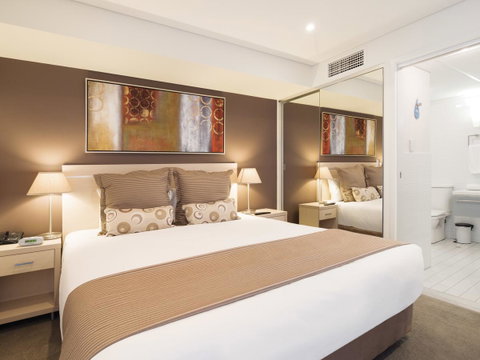 Oaks Adelaide Horizons Suites - Stayed 8
