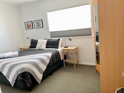 Emu Bay Holiday Homes - Stayed 21