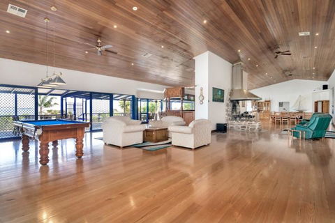 Doyles On The Bay - Stayed 15