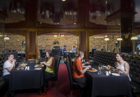 Adelaide Inn - Stayed 20