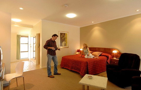 McLaren Vale Motel & Apartments - Stays Accommodation 18