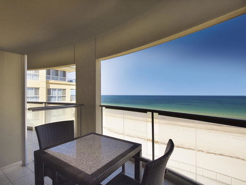 Oaks Glenelg Plaza Pier Suites - Stayed 4
