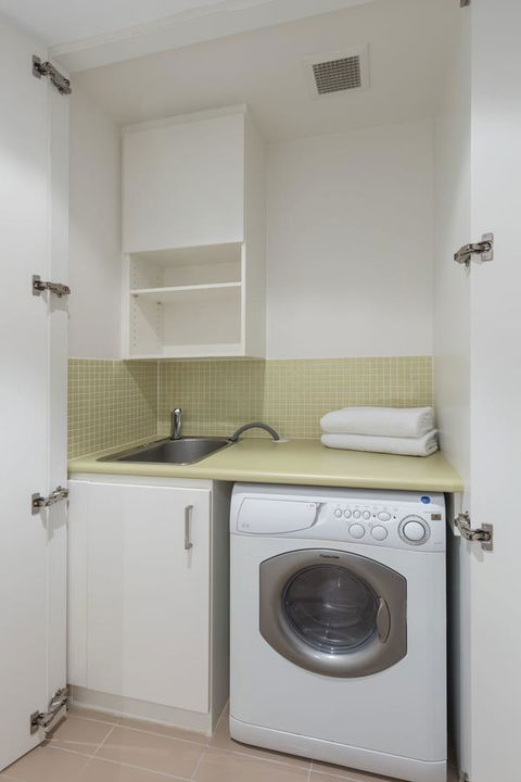 Oaks Glenelg Liberty Suites - Stayed 29