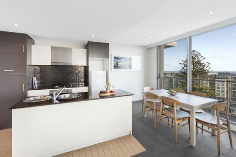 Oaks Glenelg Liberty Suites - Stayed 35