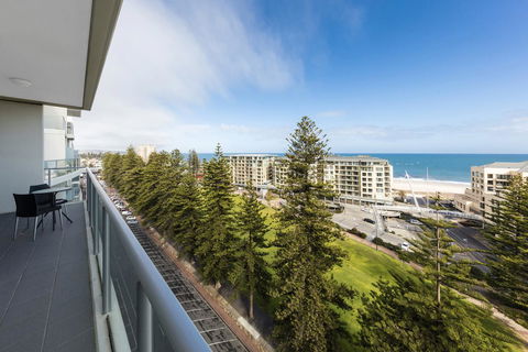 Oaks Glenelg Liberty Suites - Stayed 13