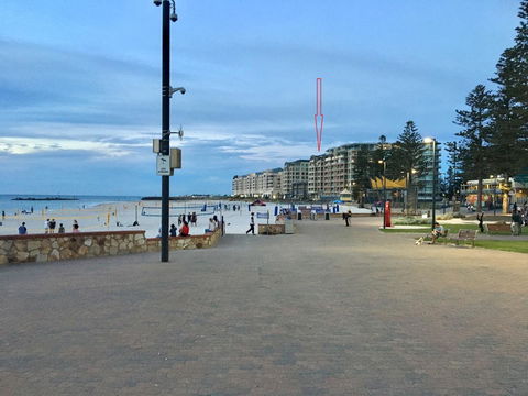 Beachside Luxury Getaway In Glenelg - Stayed 17