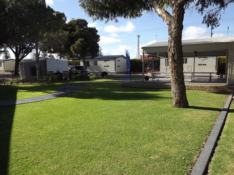 Ceduna Foreshore Caravan Park - Stays Accommodation 24