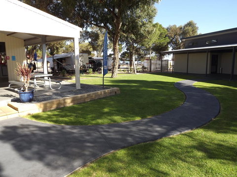 Ceduna Foreshore Caravan Park - Stays Accommodation 33