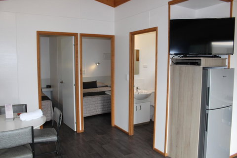 Ceduna Foreshore Caravan Park - Stays Accommodation 9