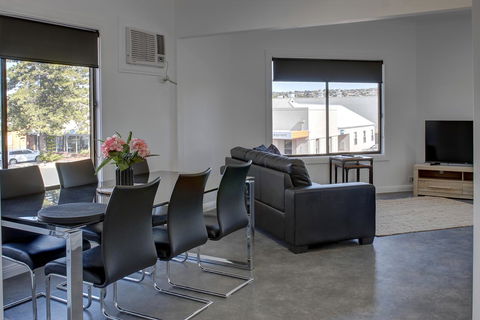Aart Apartments - Stayed 23