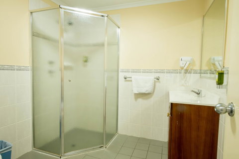 Jacksons Motor Inn - Stayed 24