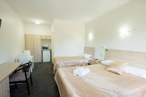 Jacksons Motor Inn - Stayed 14