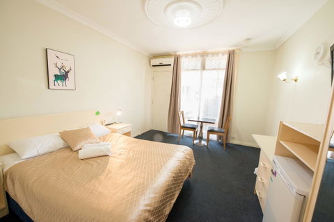 Jacksons Motor Inn - Stayed 5