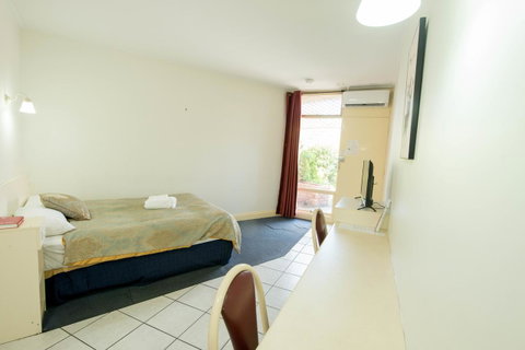 Jacksons Motor Inn - Stayed 33