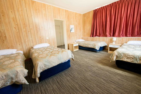 Jacksons Motor Inn - Stayed 10