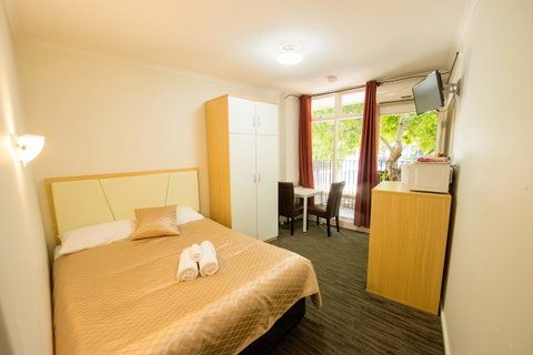 Jacksons Motor Inn - Stayed 8