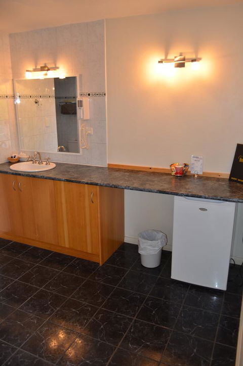 Arkana Motor Inn & Terrace Apartments - Stayed 37