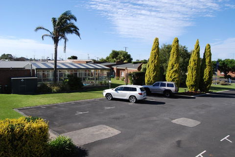 Arkana Motor Inn & Terrace Apartments - Stayed 33