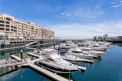 Heart Of Glenelg BnB - Stayed 22