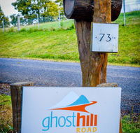 Ghost Hill Road Retreat  - Stays Accommodation