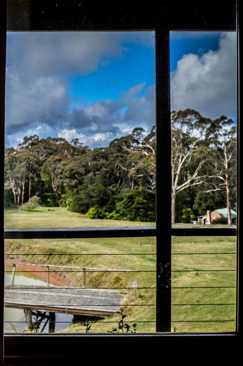 Ghost Hill Road Retreat - Stays Accommodation 21
