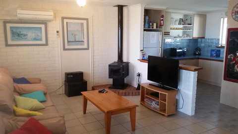 Wallaroo Sunset Home - Stayed 23