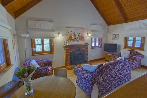 Tanunda Cottages - Stays Accommodation 4