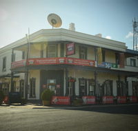 Commercial Hotel Morgan - Stayed
