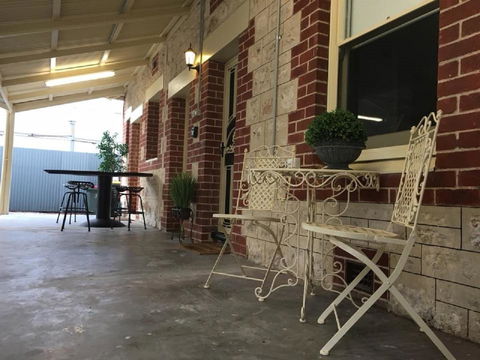 Two Cow Cottage Bed & Breakfast - Stayed 0