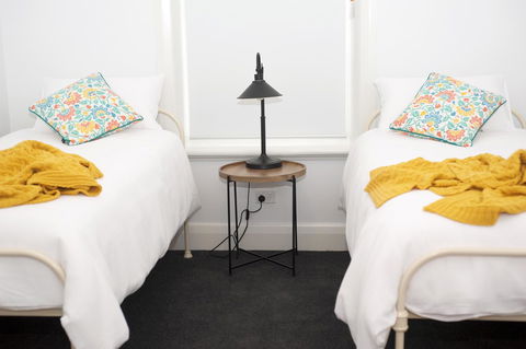 Two Cow Cottage Bed & Breakfast - Stayed 29
