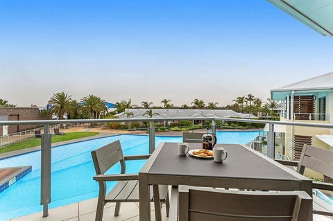 Pacific Blue 278-265 Sandy Pt Rd- Dual Key Access, Wifi, Linen And Air Conditioning - Stayed 2