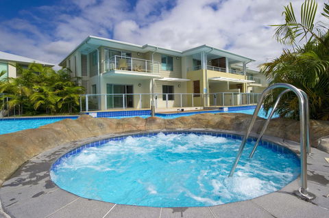 Pacific Blue 278-265 Sandy Pt Rd- Dual Key Access, Wifi, Linen And Air Conditioning - Stayed 18