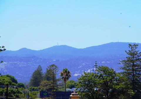 Ensenada Motor Inn And Suites - Stayed 38