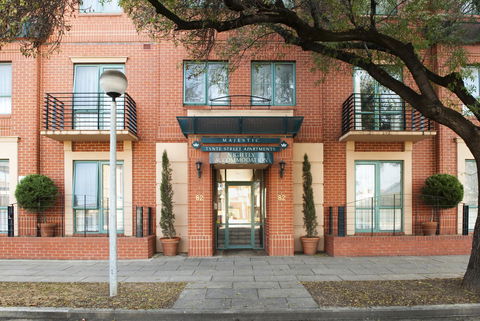 Majestic Tynte Street Apartments - Stayed 3