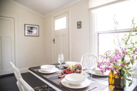 Mataro Cottage - Stayed 22